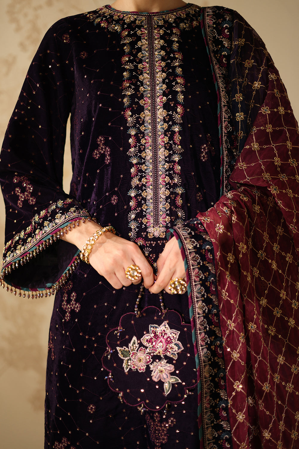 PLUM VELVET Embroidered Unstitched 3 Piece Dress - SF-4319