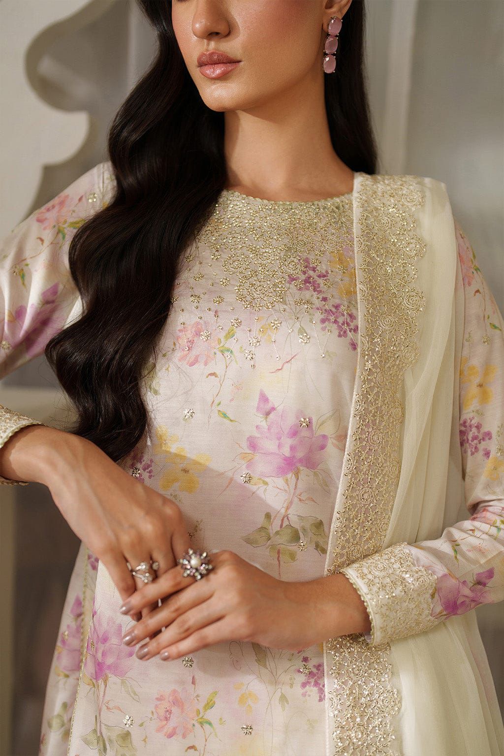 Embroidered Lawn 3 Piece Unstitched Suit - IZ-SEQ